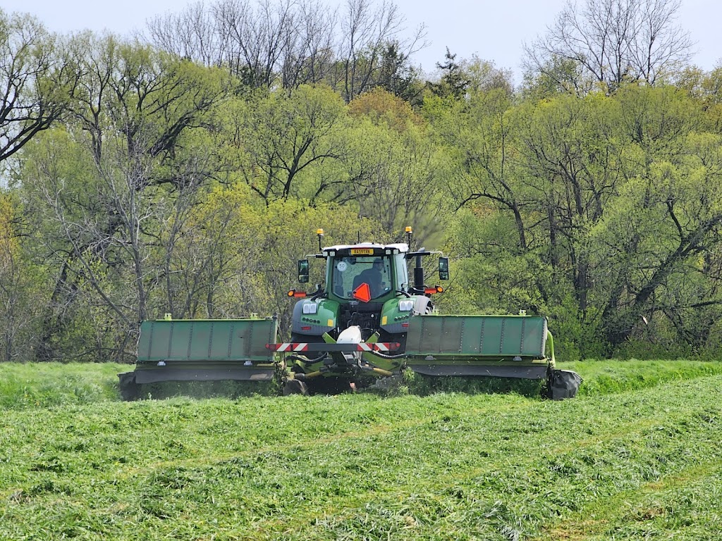 C.S.Raistrick Custom Farming | 1927 County Rd 10, Picton, ON K0K 2T0, Canada | Phone: (647) 546-4910