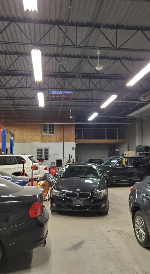 EuroPhil Auto Shop Inc | 473 Hensall Cir Unit 3, Mississauga, ON L5A 1X9, Canada | Phone: (416) 887-2036