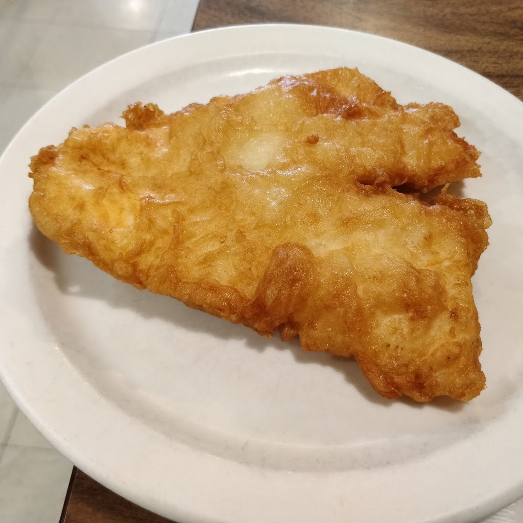Clarkson Fish & Chips | 1848 Lakeshore Rd W, Mississauga, ON L5J 1J7, Canada | Phone: (905) 823-4151
