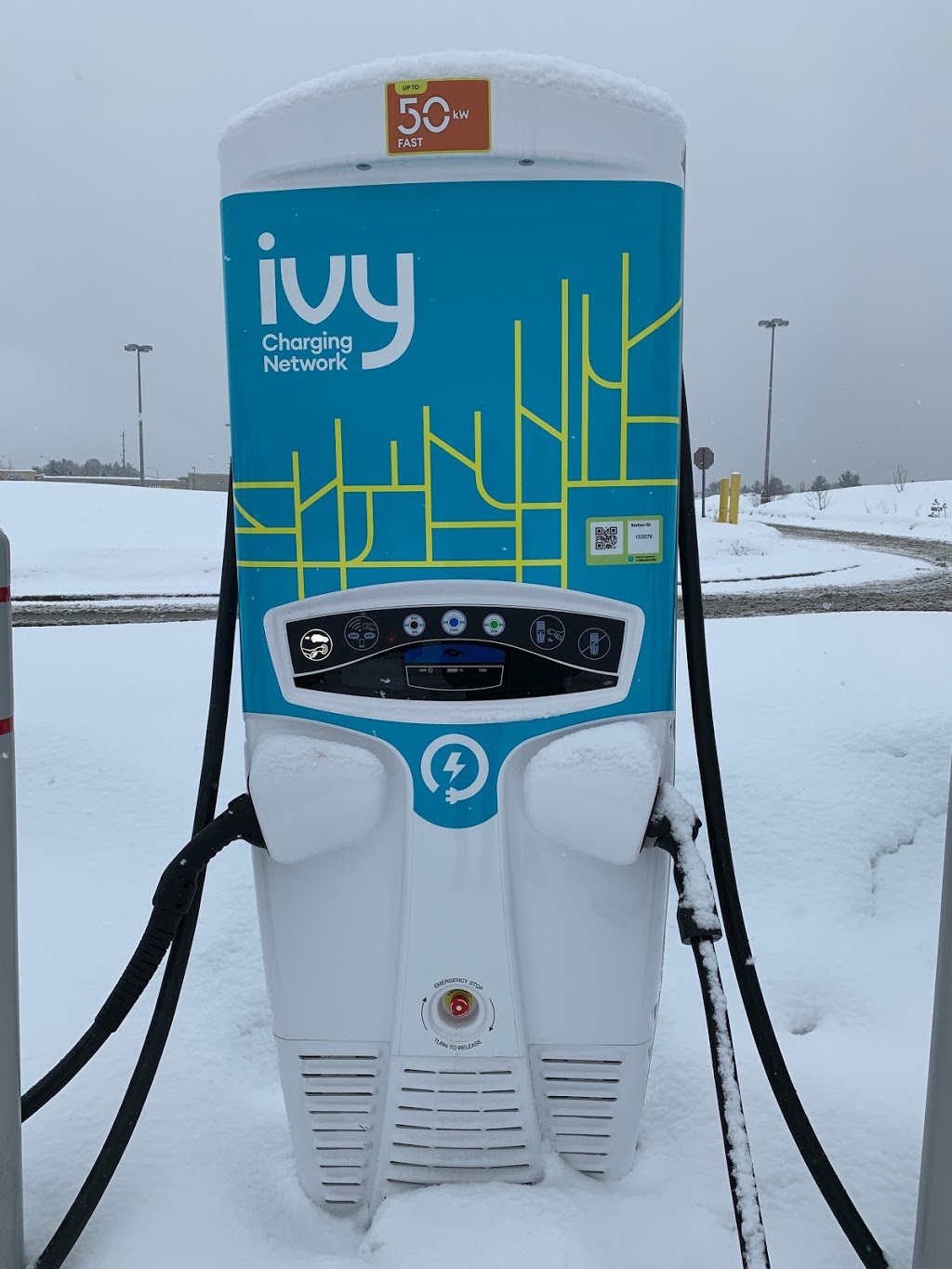 Ivy Charging Station | 155 Edward St, Gravenhurst, ON P1P 1K8, Canada | Phone: (888) 550-5155