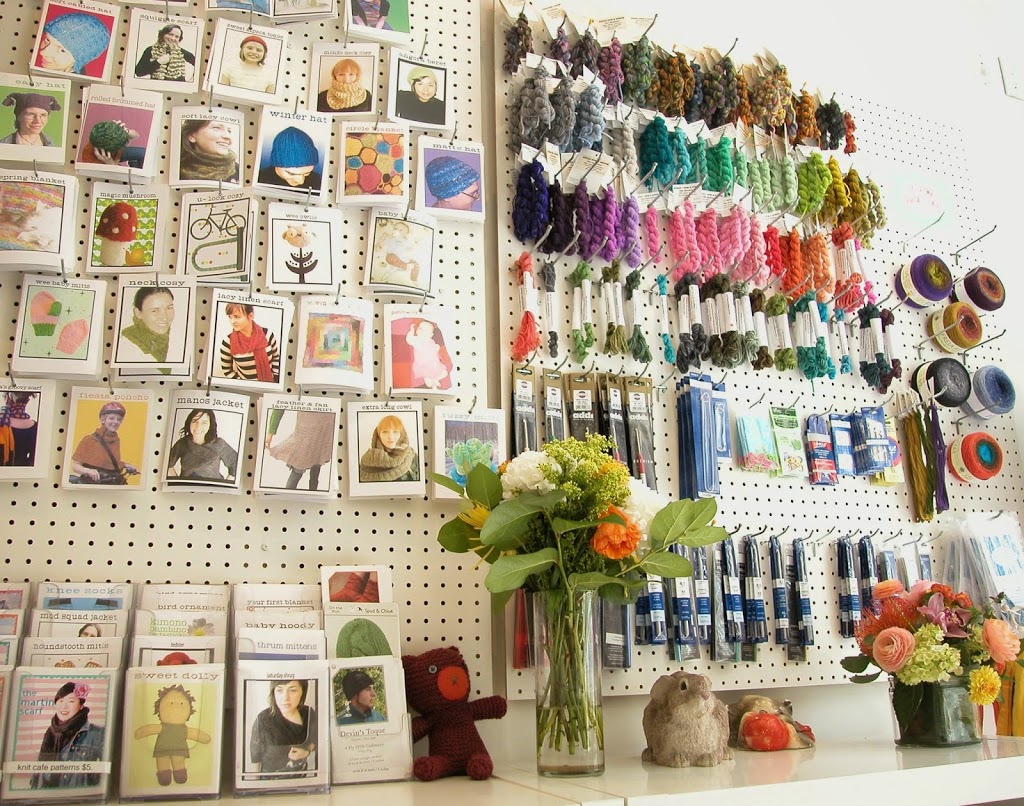 The Knit Cafe | 55 Roncesvalles Ave, Toronto, ON M6R 2K5, Canada | Phone: (416) 533-5648