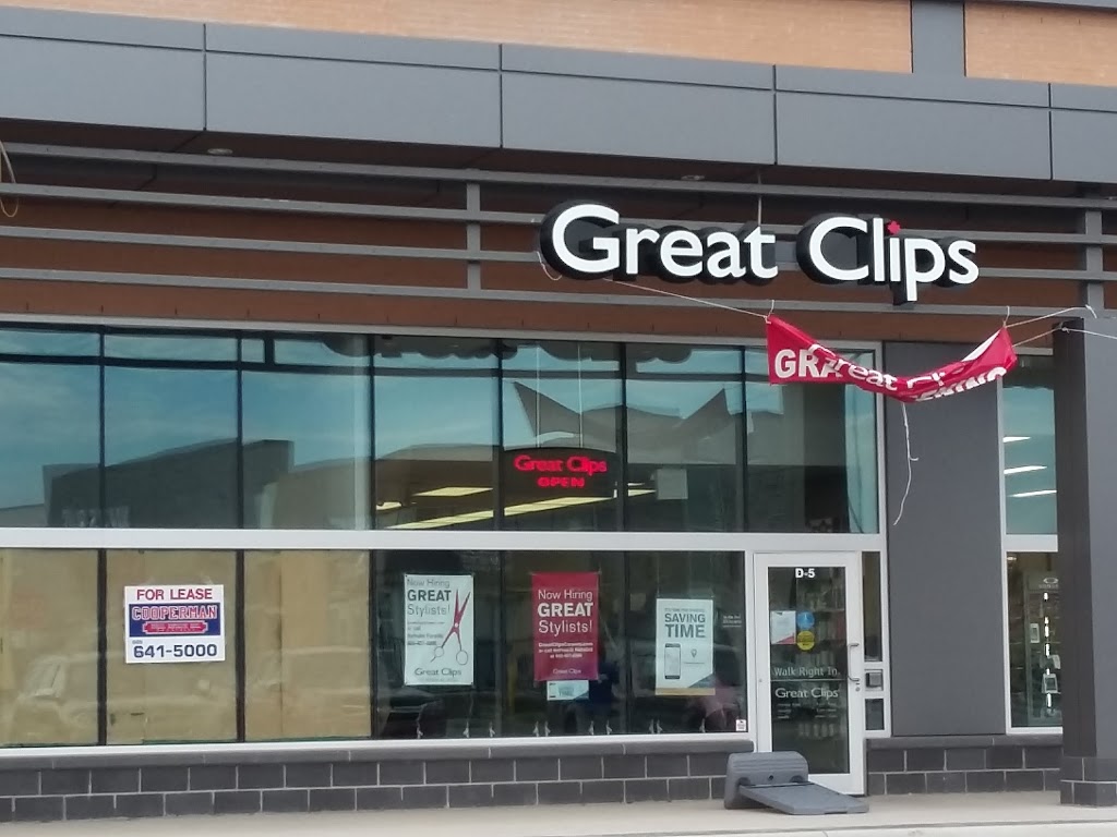 Great Clips | 130 Hwy 20 W Unit D5, Fonthill, ON L0S 1E6, Canada | Phone: (905) 892-5622