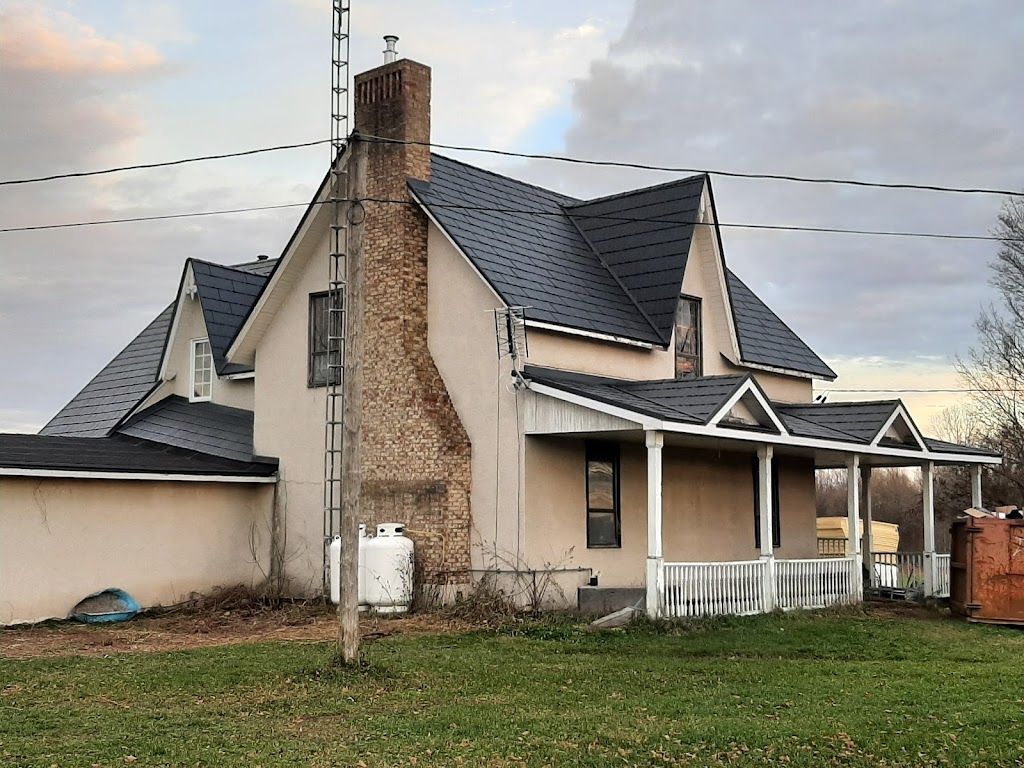 Roofs of Steel | 6284 Malakoff Rd, Moores Corners, ON K0A 2Z0, Canada | Phone: (613) 290-9607