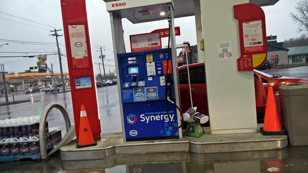 Esso | 101 QC-235, Ange-Gardien, QC J0E 1E0, Canada | Phone: (450) 293-1064