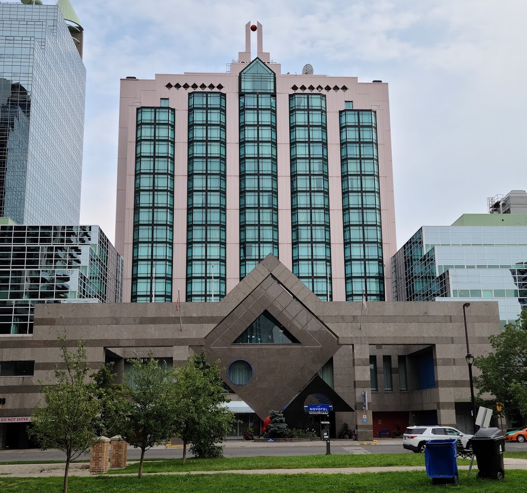 Hotel Novotel Toronto North York | 3 Park Home Ave, North York, ON M2N 6L3, Canada | Phone: (416) 733-2929