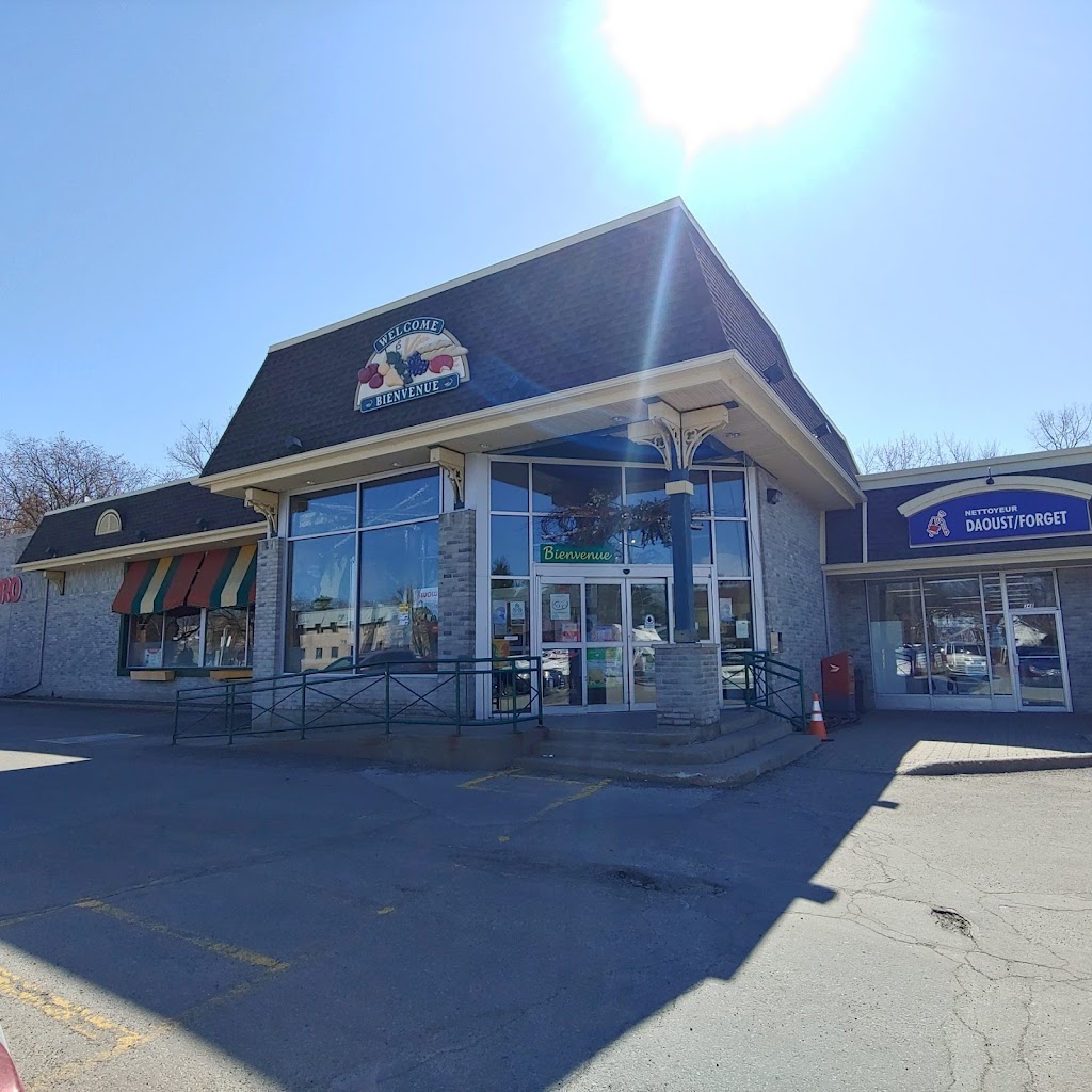 Metro Rosemère | 348 Chem. de la Grande-Côte, Rosemère, QC J7A 1K3, Canada | Phone: (450) 621-3510