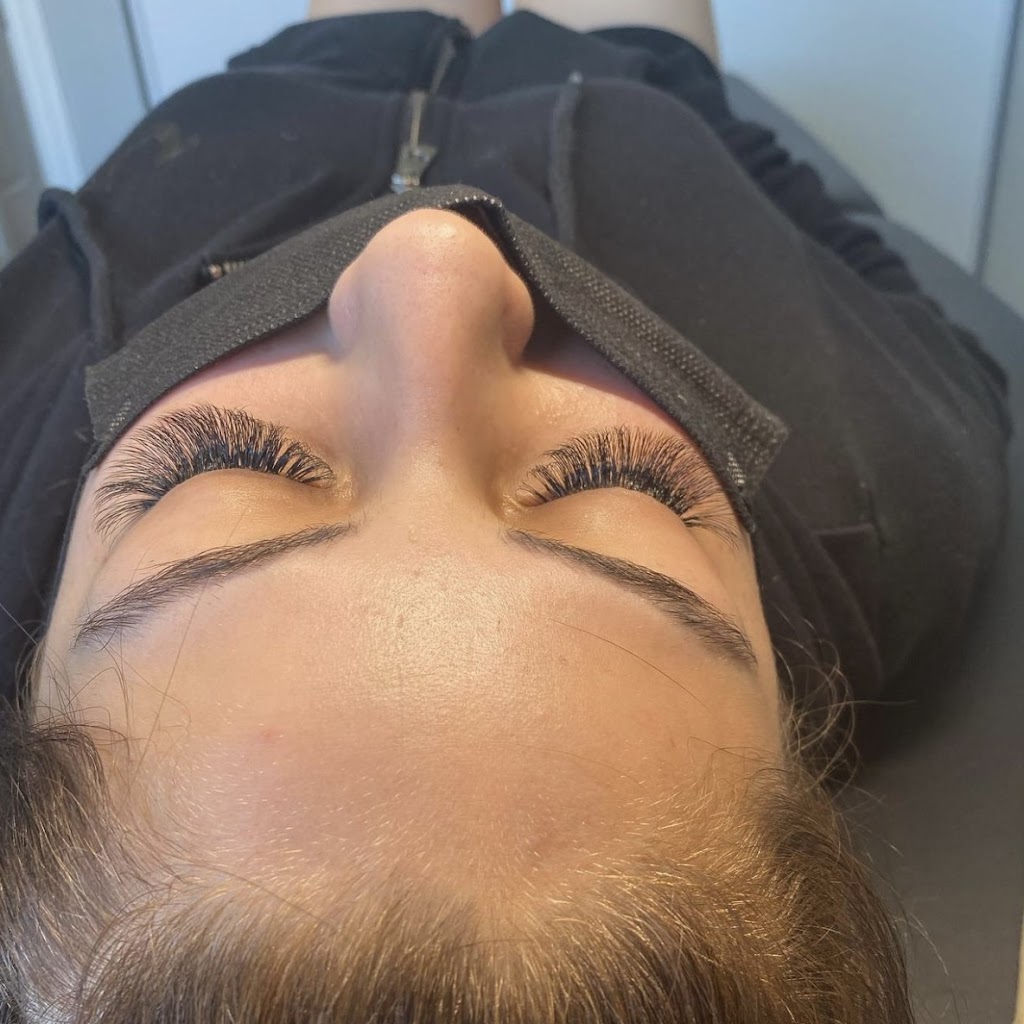 Lashes by Kathleen | 1259 Sandford St, London, ON N5V 3T4, Canada | Phone: (519) 870-9799