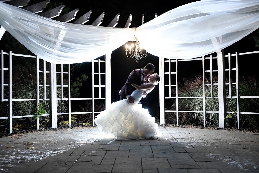 Justin Russo Photography | 299 Marengo Ct, Waterloo, ON N2K 3X2, Canada | Phone: (519) 594-1187