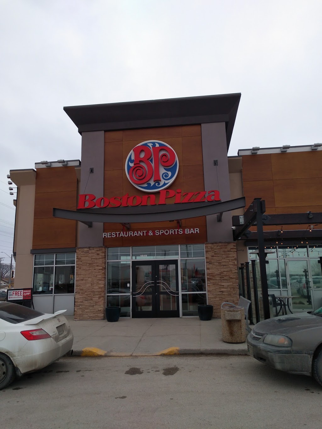 Boston Pizza | 1919 Bishop Grandin Blvd, Winnipeg, MB R2M 5S1, Canada | Phone: (204) 925-4104