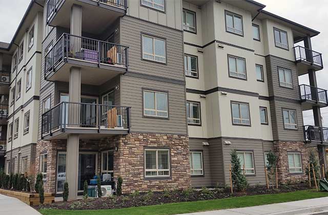 Lexington Court Apartments | 4871 221 St, Langley City, BC V3A 0J5, Canada | Phone: (604) 427-4045