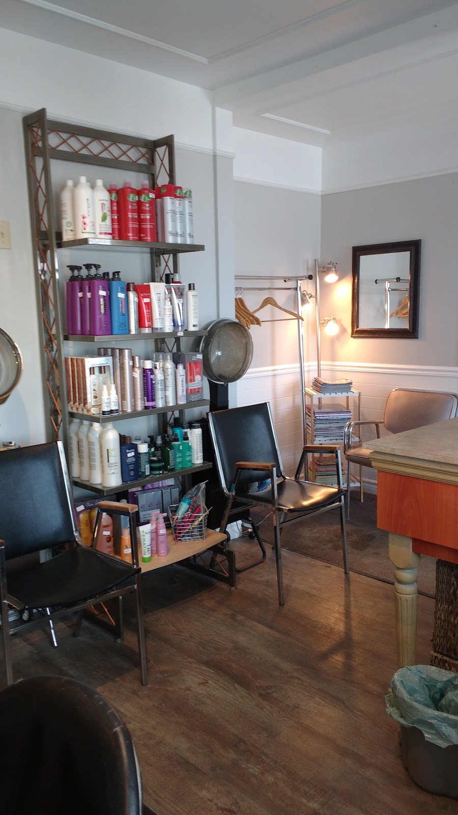 Salon Michelle Beaupré | 379 Côte Joyeuse, Saint-Raymond, QC G3L 4A9, Canada | Phone: (418) 337-4334