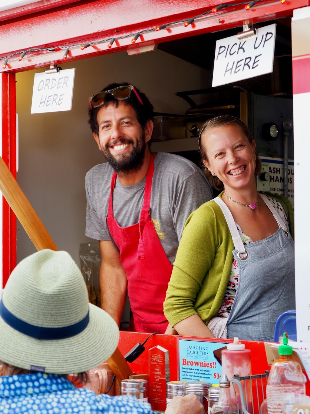 Als Gourmet Falafel & Fries | 151 Rainbow Rd, Salt Spring Island, BC V8K 2M3, Canada