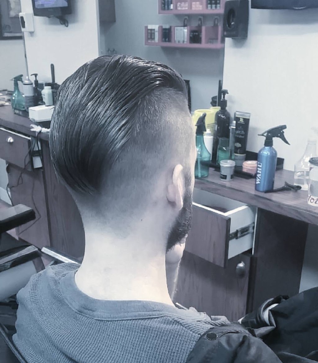 Illusionz barbershop | 919 Centre St N, Calgary, AB T2E 2P6, Canada | Phone: (403) 264-4460