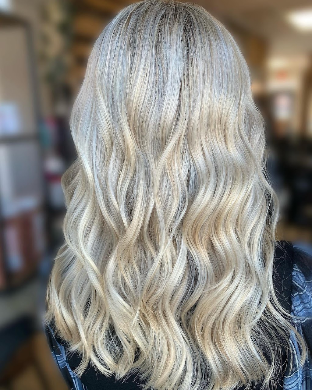 Élisa Poulin Coiffure | 148C Rue Monseigneur-Bilodeau, Saint-Lazare-de-Bellechasse, QC G0R 3J0, Canada | Phone: (581) 372-2914