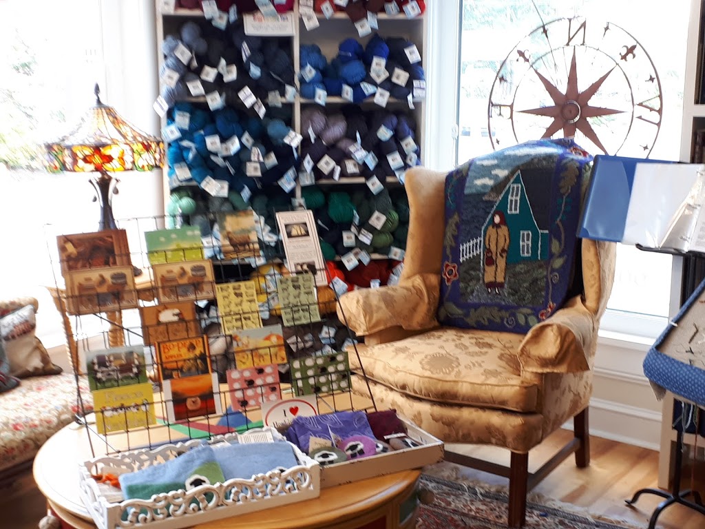 Encompassing Designs Rug Hooking Studio | 498 Main St, Mahone Bay, NS B0J 2E0, Canada | Phone: (902) 624-0370