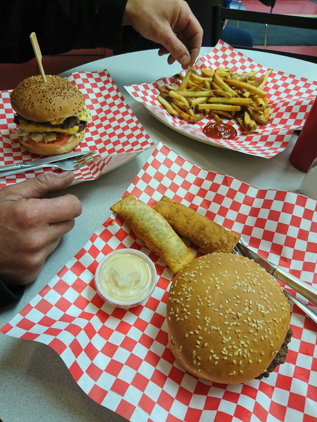 Charlies Burger and Pizza | Nova Scotia Trunk 10, New Germany, NS B0R 1E0, Canada | Phone: (902) 644-2400