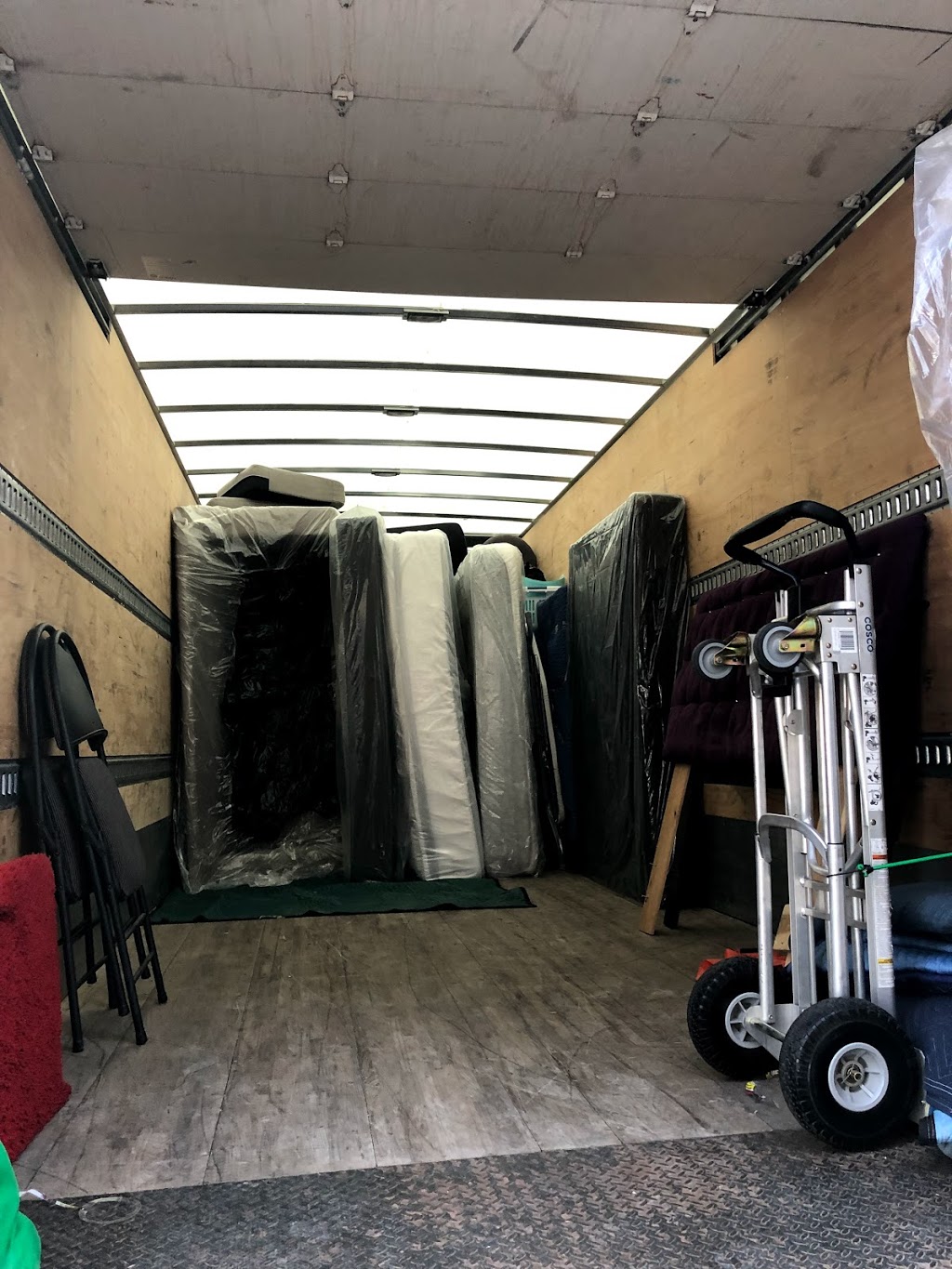 6Thirteen Moving & Storage | 173 St Andrew St, Ottawa, ON K1N 5G3, Canada | Phone: (613) 791-7996