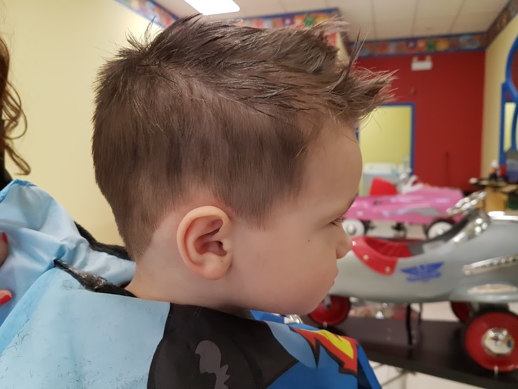 Cookie Cutters Haircuts for Kids | 800 Boyer Blvd #6, Mississauga, ON L5V 2Y1, Canada | Phone: (905) 285-0020