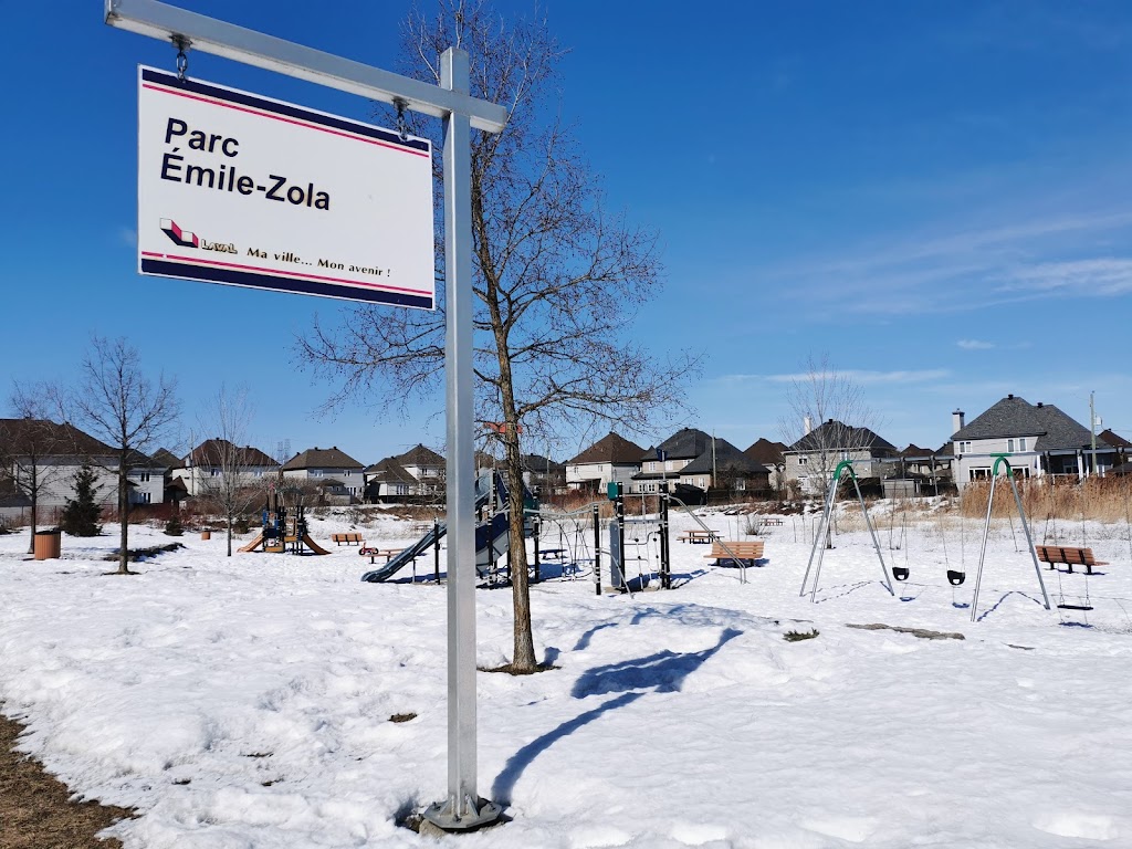 Parc Émile-Zola | 3065 Rue Émile-Zola, Laval, QC H7P 0C3, Canada | Phone: (450) 978-8000