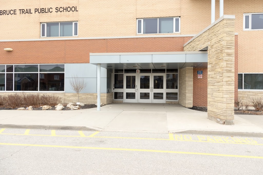 Bruce Trail Public School | 1199 Costigan Rd, Milton, ON L9T 6N8, Canada | Phone: (905) 864-1300