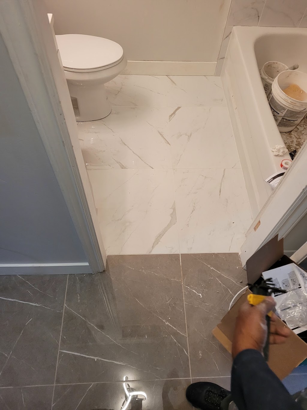 legit painting & tiling ltd | 12848 Old Yale Rd, Surrey, BC V3T 3B5, Canada | Phone: (778) 232-8940