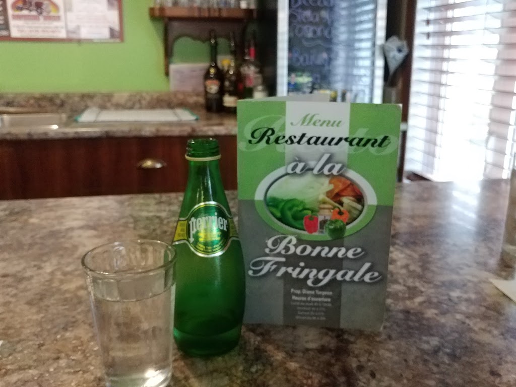 Restaurant A La Bonne Fringale | 531 20e Avenue, Saint-Zacharie, QC G0M 2C0, Canada | Phone: (418) 593-3939