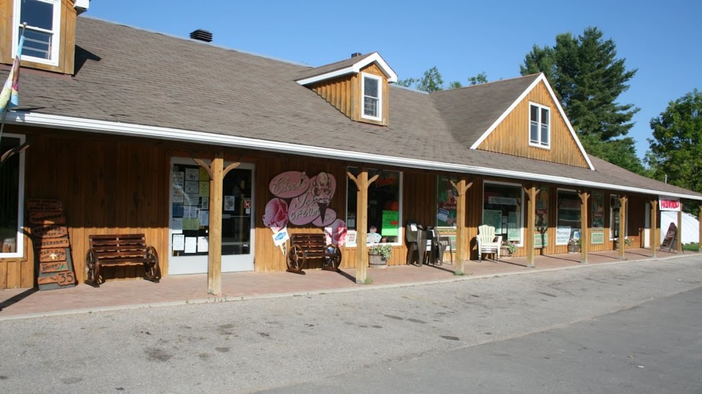 Agnews General Store | 2284 Loop Rd, Wilberforce, ON K0L 3C0, Canada | Phone: (705) 448-2211