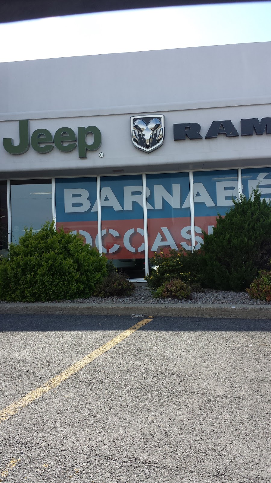 Barnabé de St-Jean Chrysler Dodge Jeep Ram Inc. | 180 Rue Moreau, Saint-Jean-sur-Richelieu, QC J2W 2M4, Canada | Phone: (450) 359-9990