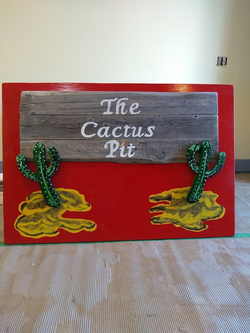 The Cactus Pit Café | 46 Main Ave NW, Glenwood, AB T0K 2R0, Canada | Phone: (403) 626-2363