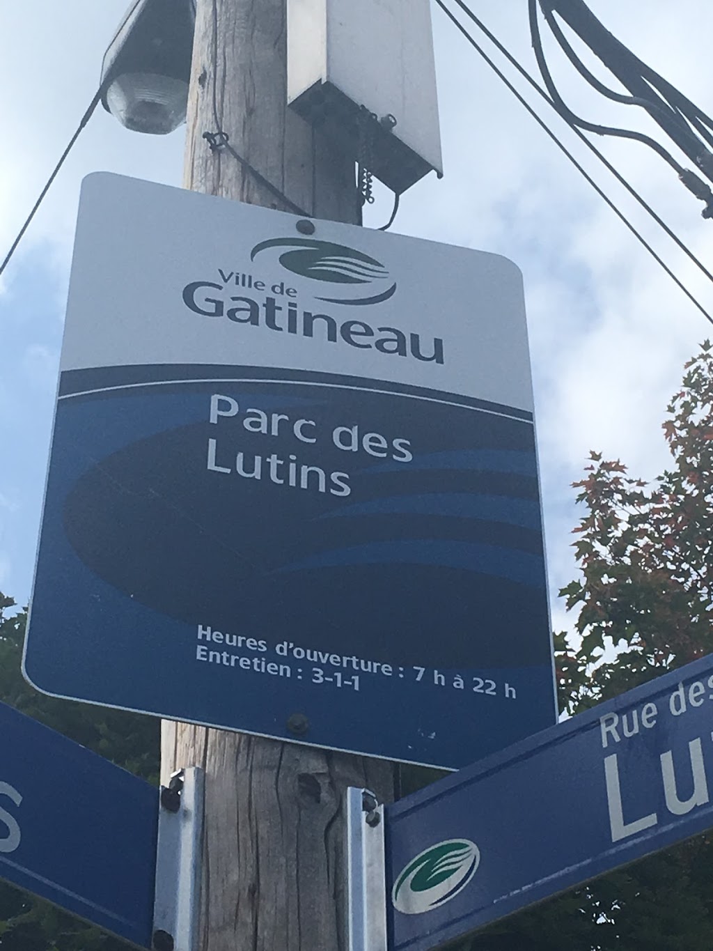 Parc des Lutins | 25 Rue des Lutins, Gatineau, QC J9A 3M3, Canada | Phone: (866) 299-2002