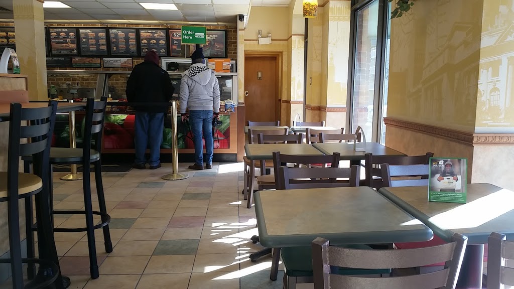 Subway | 257 Ontario St Unit A, Kingston, ON K7L 2X5, Canada | Phone: (613) 542-9140