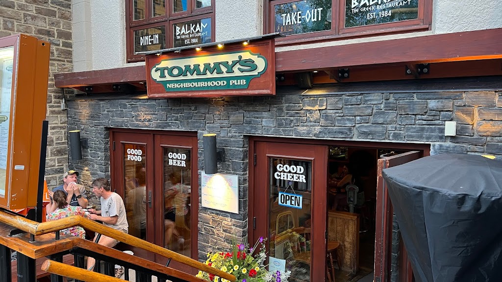 Tommys Neighbourhood Pub | 120 Banff Ave, Banff, AB T1L 1A4, Canada | Phone: (403) 762-8888