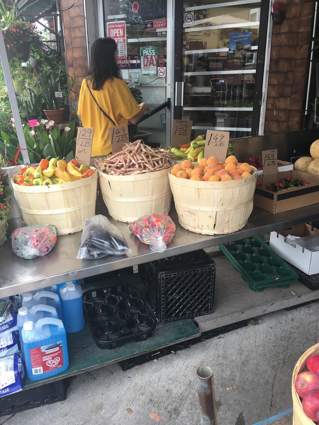 Yips Fruit Market | Toronto, ON M6E 2V9, Canada | Phone: (416) 654-5022