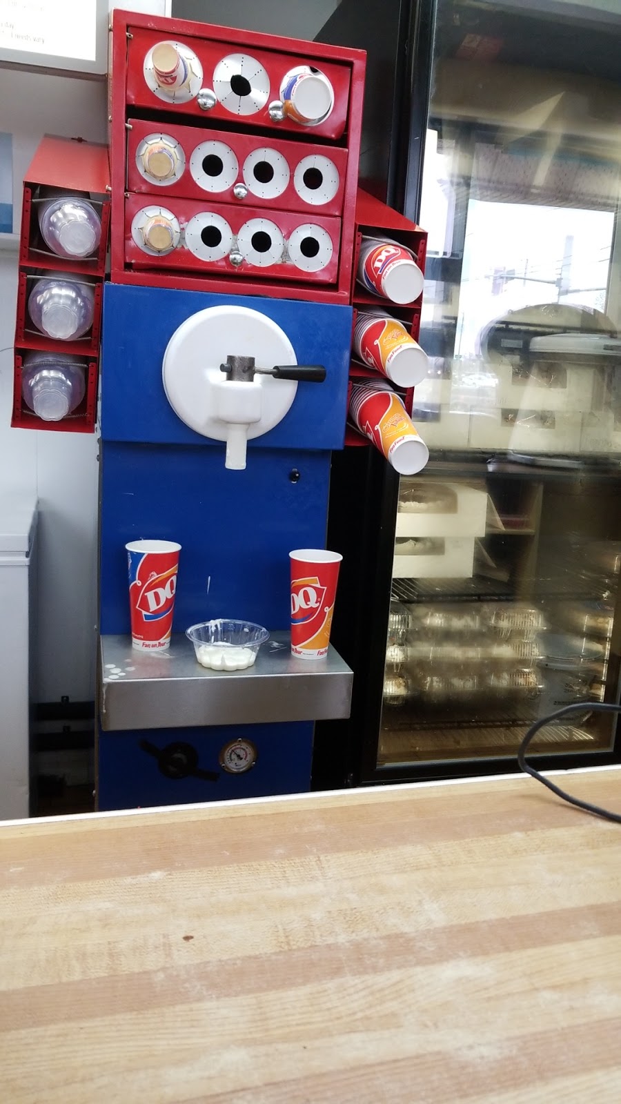 Dairy Queen (Treat) | 115 King George Rd, Brantford, ON N3R 5K5, Canada | Phone: (519) 756-2062