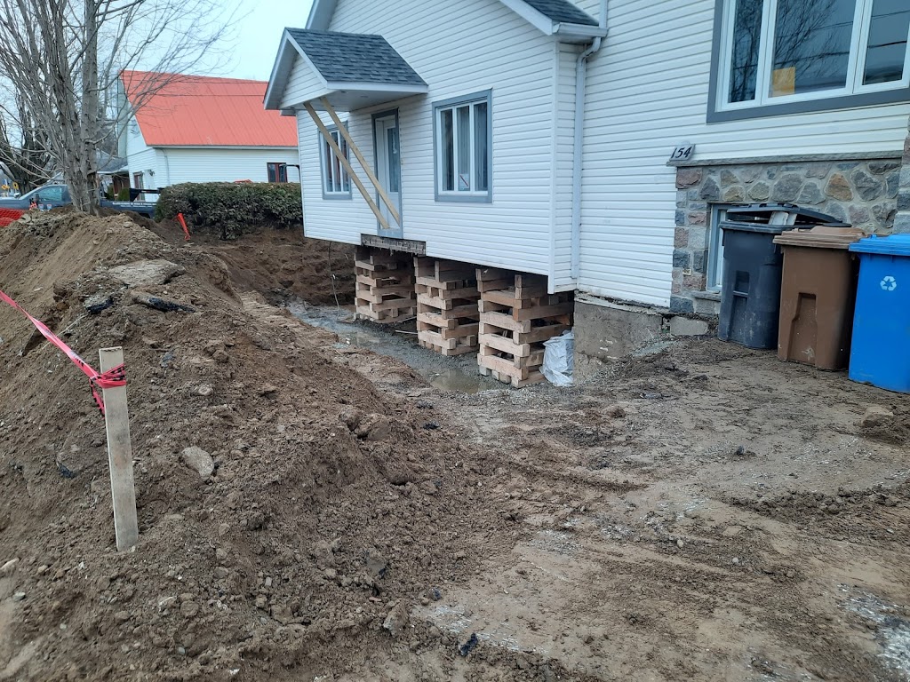 construction 20-55 | 282 Rue Rodolphe-Racine, Sherbrooke, QC J1R 0S7, Canada | Phone: (819) 740-4842