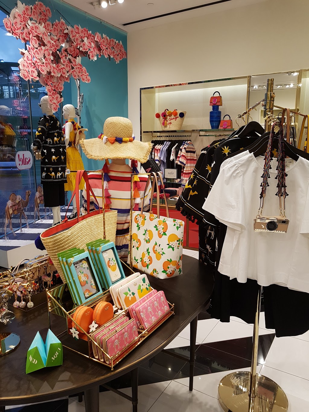 Kate Spade | 731 Main St #130, West Vancouver, BC V7T 0A5, Canada | Phone: (604) 921-1234