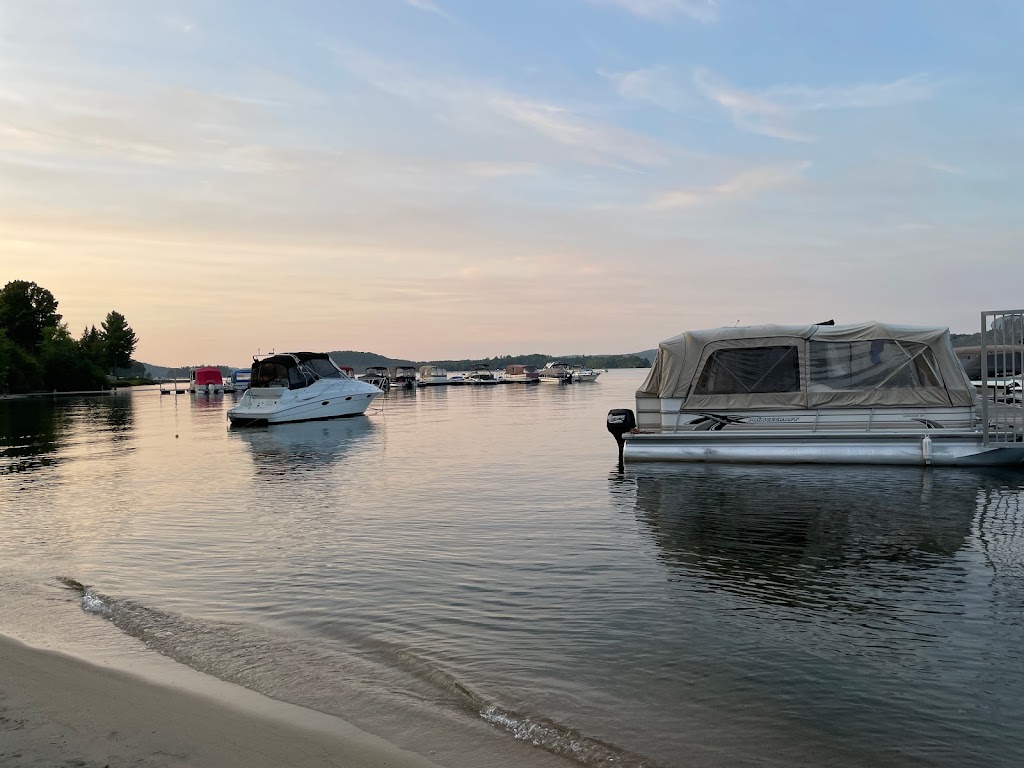 Marina Lac Simon | 846 Chem. du Tour du Lac, Chénéville, QC J0V 1E0, Canada | Phone: (819) 428-3097