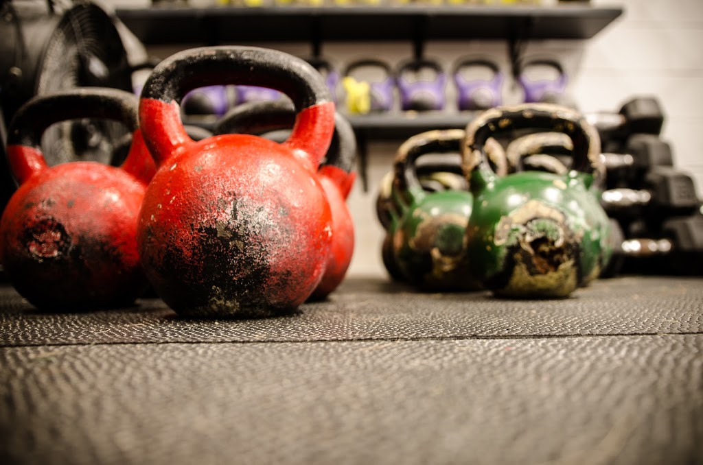 Crossfit Connection | 845 Harrington Ct #5, Burlington, ON L7N 3P3, Canada | Phone: (905) 639-5050