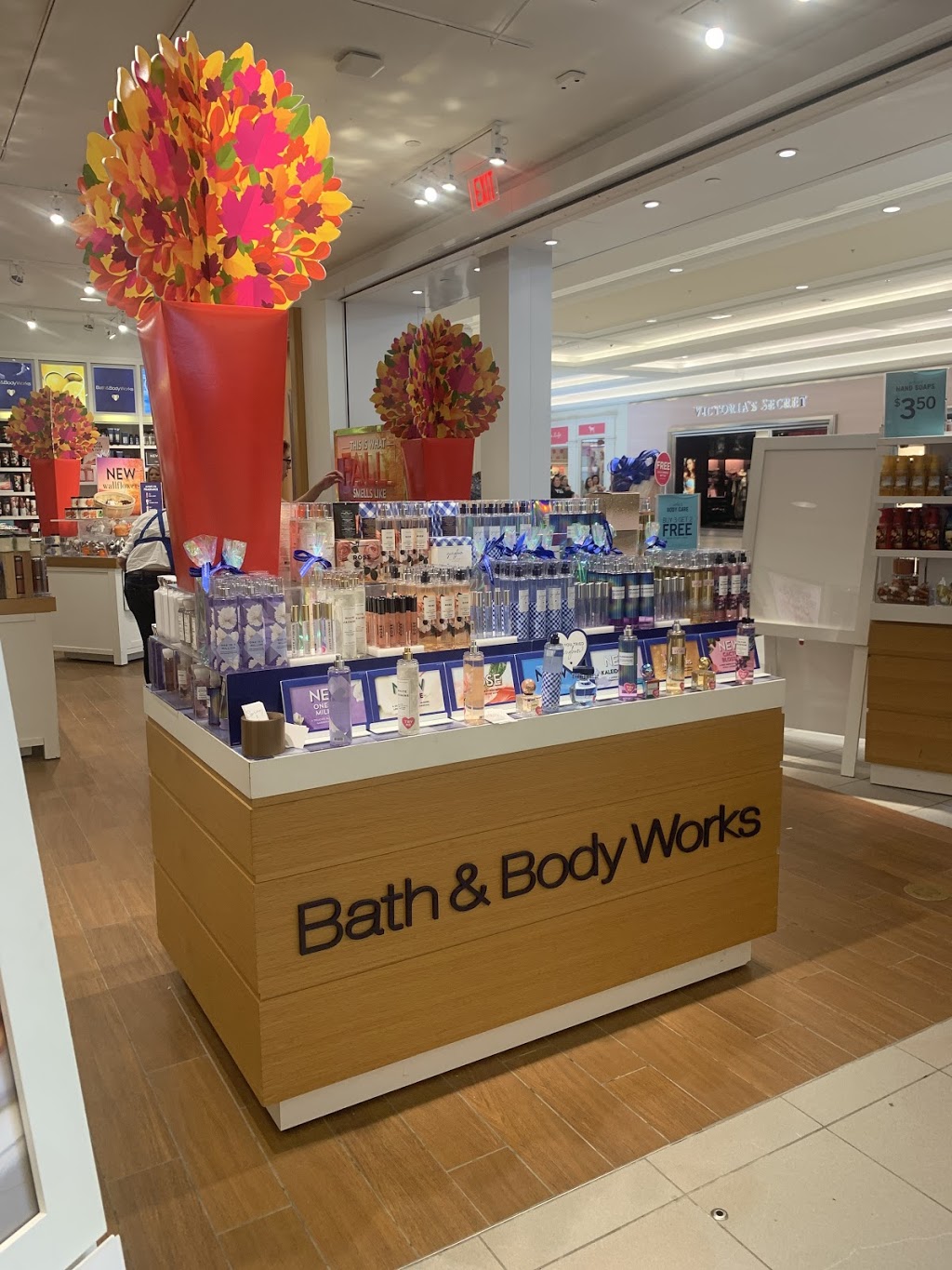 Bath & Body Works | 477 Paul St, Dieppe, NB E1A 4X5, Canada | Phone: (506) 857-0371