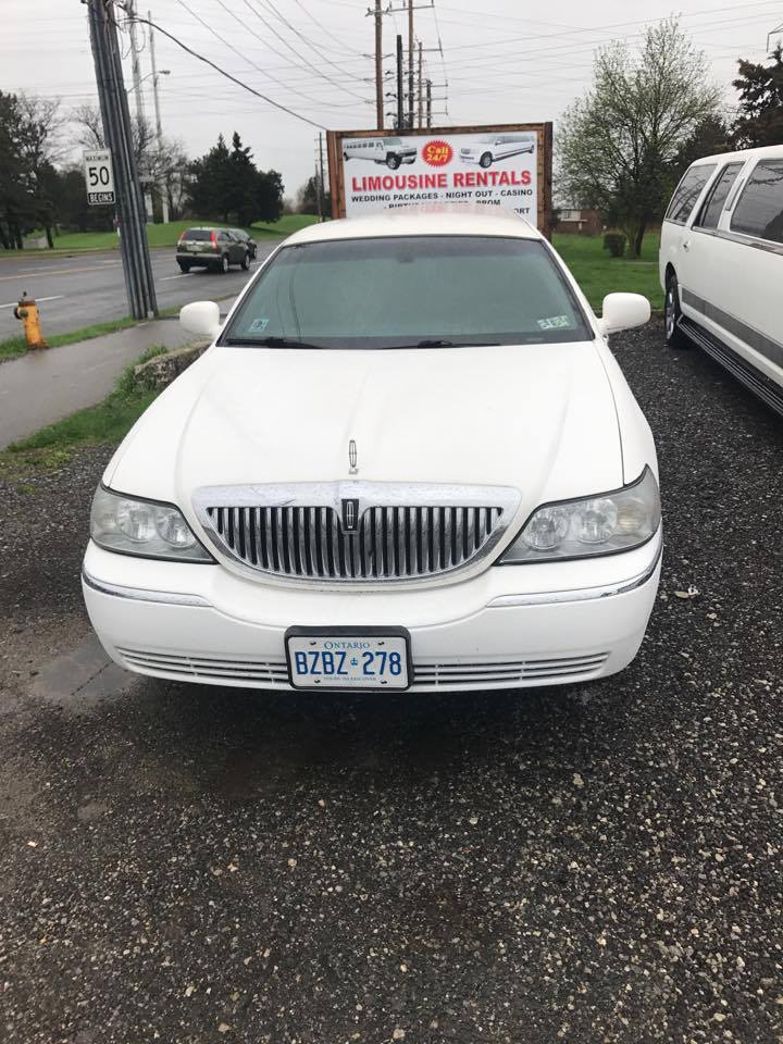 CEDAR VALLEY LIMOUSINE SERVICES INC | 17 Vinyl Ct, Woodbridge, ON L4L 4A3, Canada | Phone: (647) 772-1994