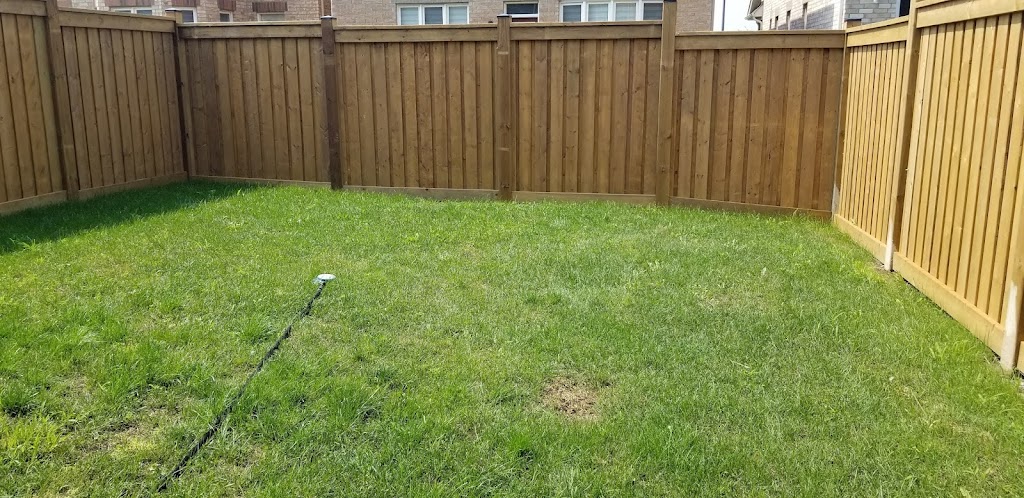 Exclusivefencing and Decking | 19 Zamek St, Brampton, ON L6R 3V3, Canada | Phone: (289) 981-9217