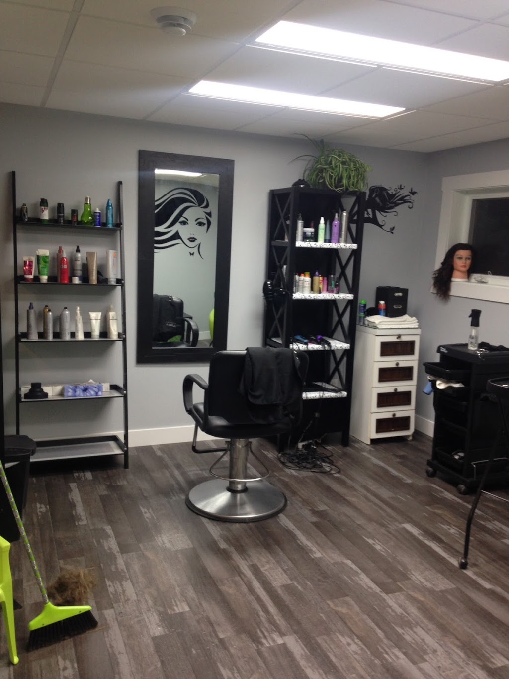 Coiffure ODace | 16 Rue Amyot, Saint-Paul, QC J0K 3E0, Canada | Phone: (450) 803-2912