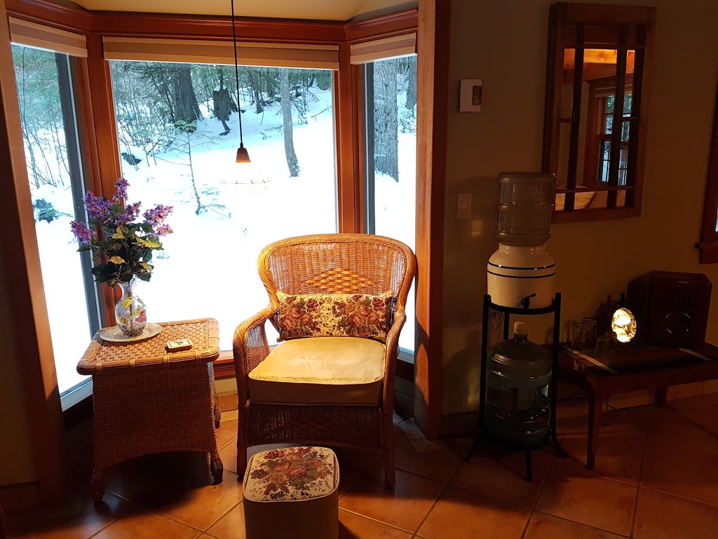 Miska Haven Bed and Breakfast | 100 Miska Rd, Enderby, BC V0E 1V5, Canada | Phone: (403) 870-7298