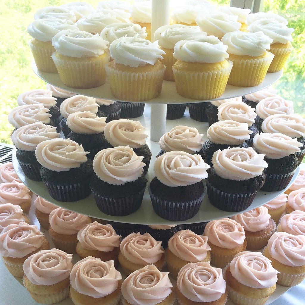 The Frosted Cupcake | 524 Lake St, St. Catharines, ON L2N 4H4, Canada | Phone: (905) 934-0003
