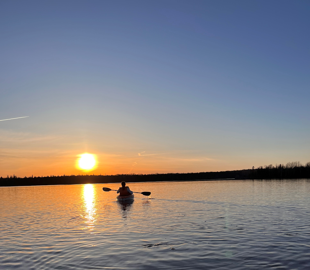 Chalet Mailloux & Lapointe | Chemin du Lac St François, Saint-Hubert-de-Rivière-du-Loup, QC G0L 3L0, Canada | Phone: (418) 868-4959