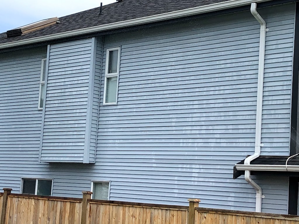 So Clean Gutter Service Maple Ridge | 22610 Hinch Crescent, Maple Ridge, BC V2X 7H6, Canada | Phone: (778) 229-8994