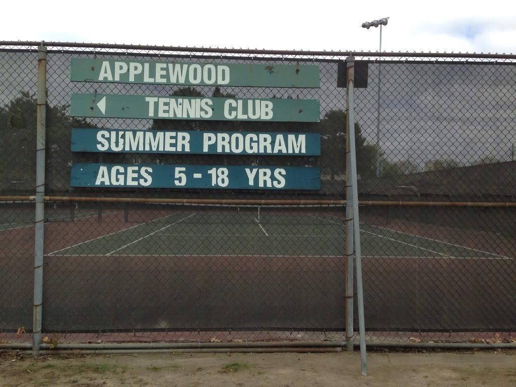 Applewood Tennis Club | 3505 Golden Orchard Dr, Mississauga, ON L4Y 3H7, Canada | Phone: (905) 238-9901