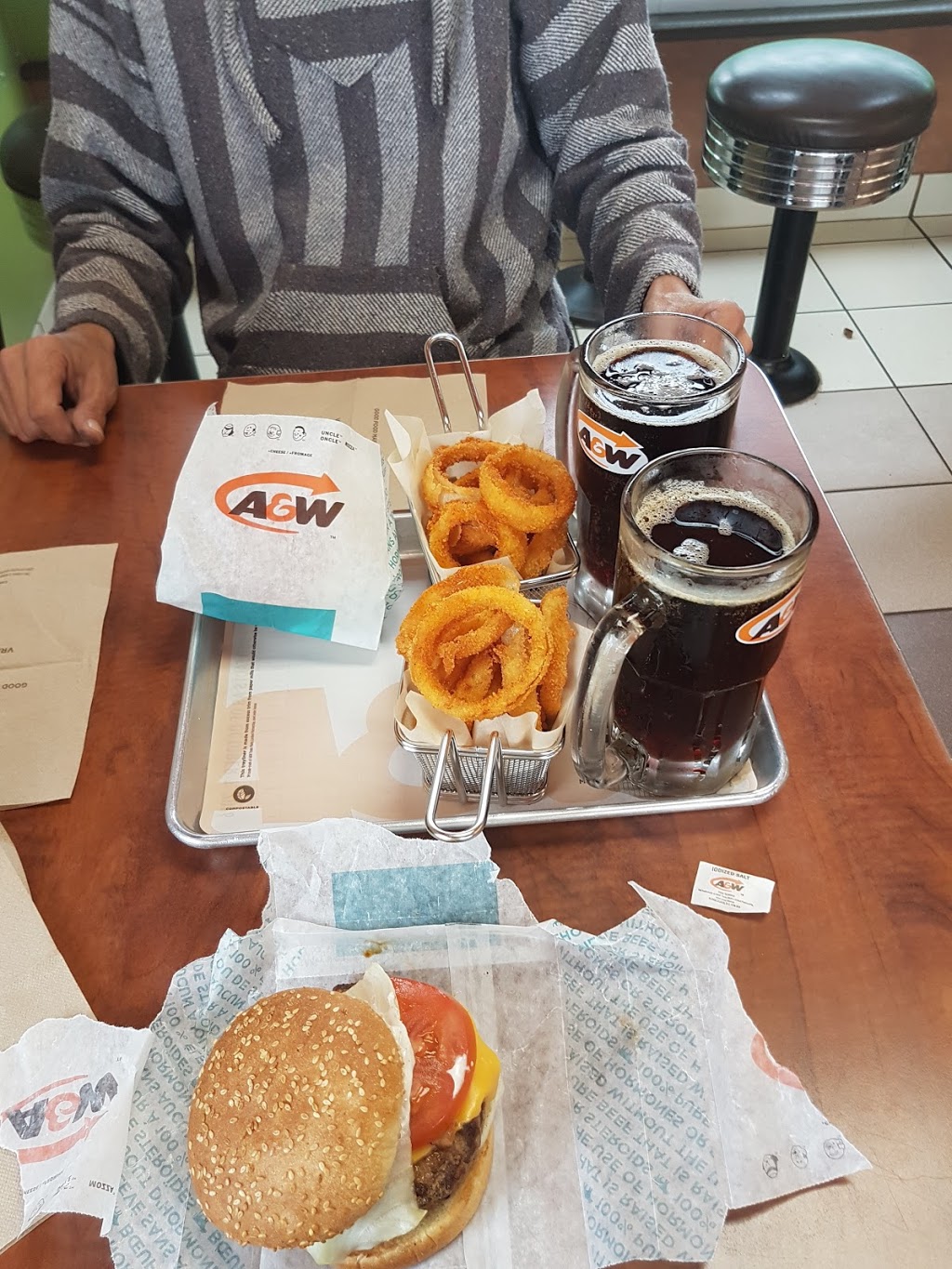 A&W Canada | 9271 Country Road, 93, Midland, ON L4R 4K4, Canada | Phone: (705) 526-8267