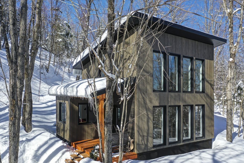 Chalet Solästä | 7635 Chem. du Lac de lEst, Disraeli, QC G0N 1E0, Canada | Phone: (418) 814-8041