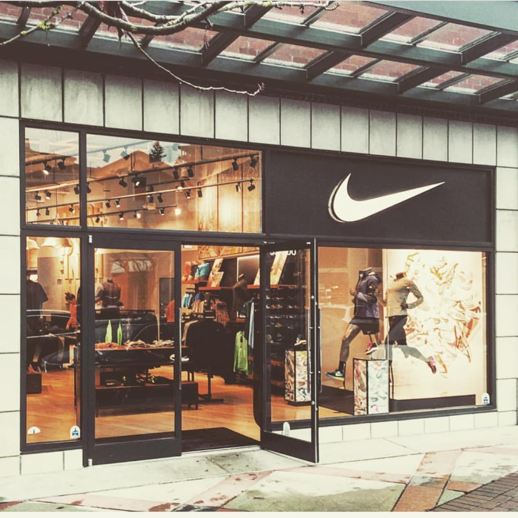 Nike Park Royal Village | 900 Main St C-2, West Vancouver, BC V7T 2Z3, Canada | Phone: (604) 925-9667